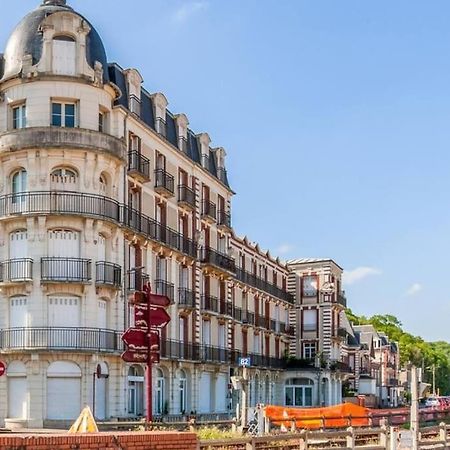 Juste La Plage - Studio Classe 3 Etoiles - Face A La Mer ウルガット エクステリア 写真